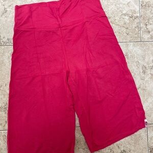 Lululemon Wide Leg Crop